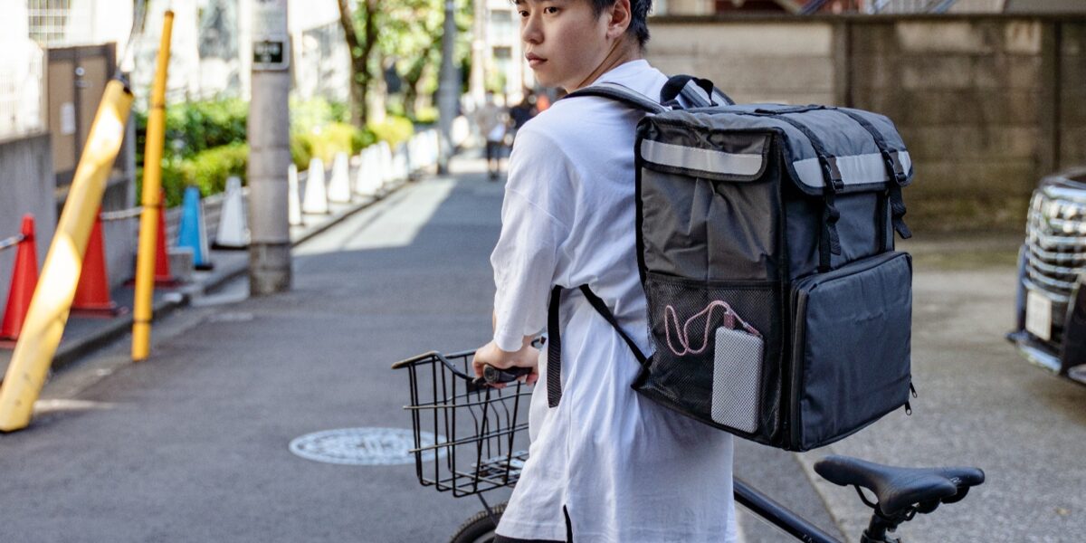 ラストマイル配送のエニキャリ、街中の配達員を地域でシェアする仕組みで特許取得　共同配送による物流DXを加速